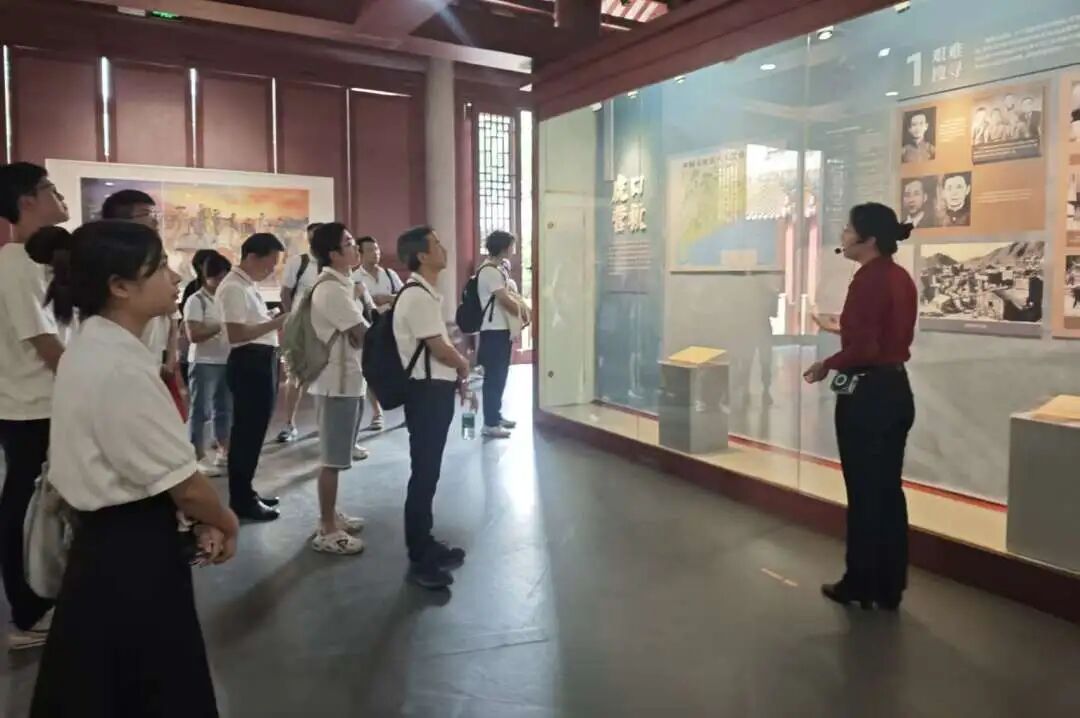 8c9662598a28a712dc4c45d0bc282cfd.jpg 8c9662598a28a712dc4c45d0bc282cfd.jpg